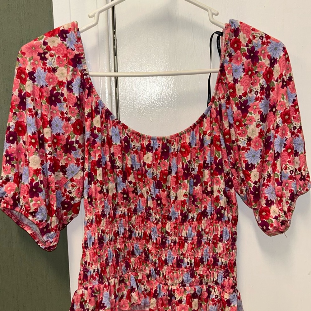Floral Puff Sleeve Top - Red and Pink